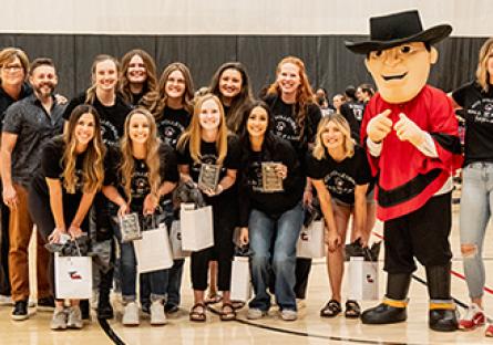2014 GCC Women's Volleyball Team, their coaches and the Glendale Gaucho.